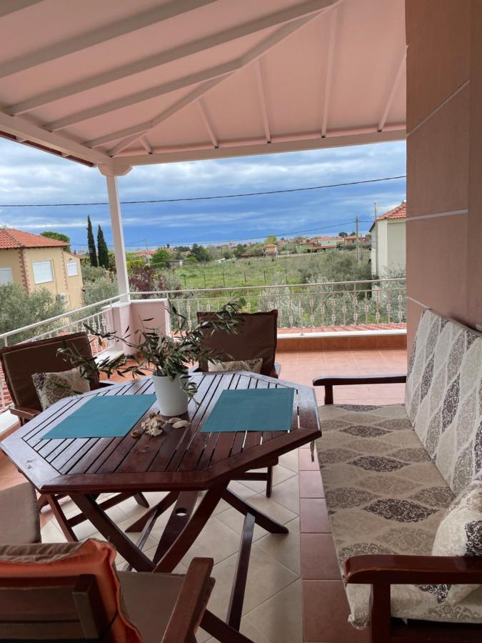 Seaside House Villa Karianí Dış mekan fotoğraf